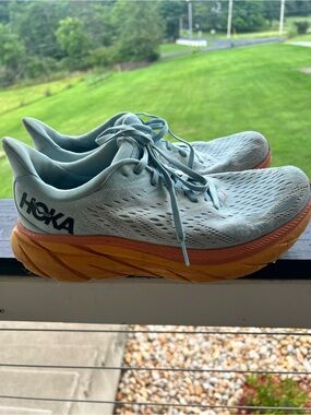 Hoka Clifton 8 Running Shoes. Good condition and from a smoke feee home.